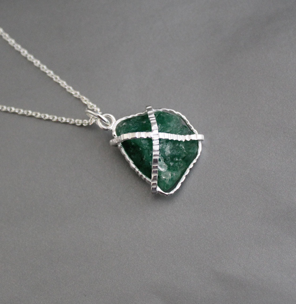 Raw Emerald Necklace, May Birthstone Necklace, Natural Gemstone Necklace, Sterling silver Necklace, Green Pendant, Handmade Jewelry