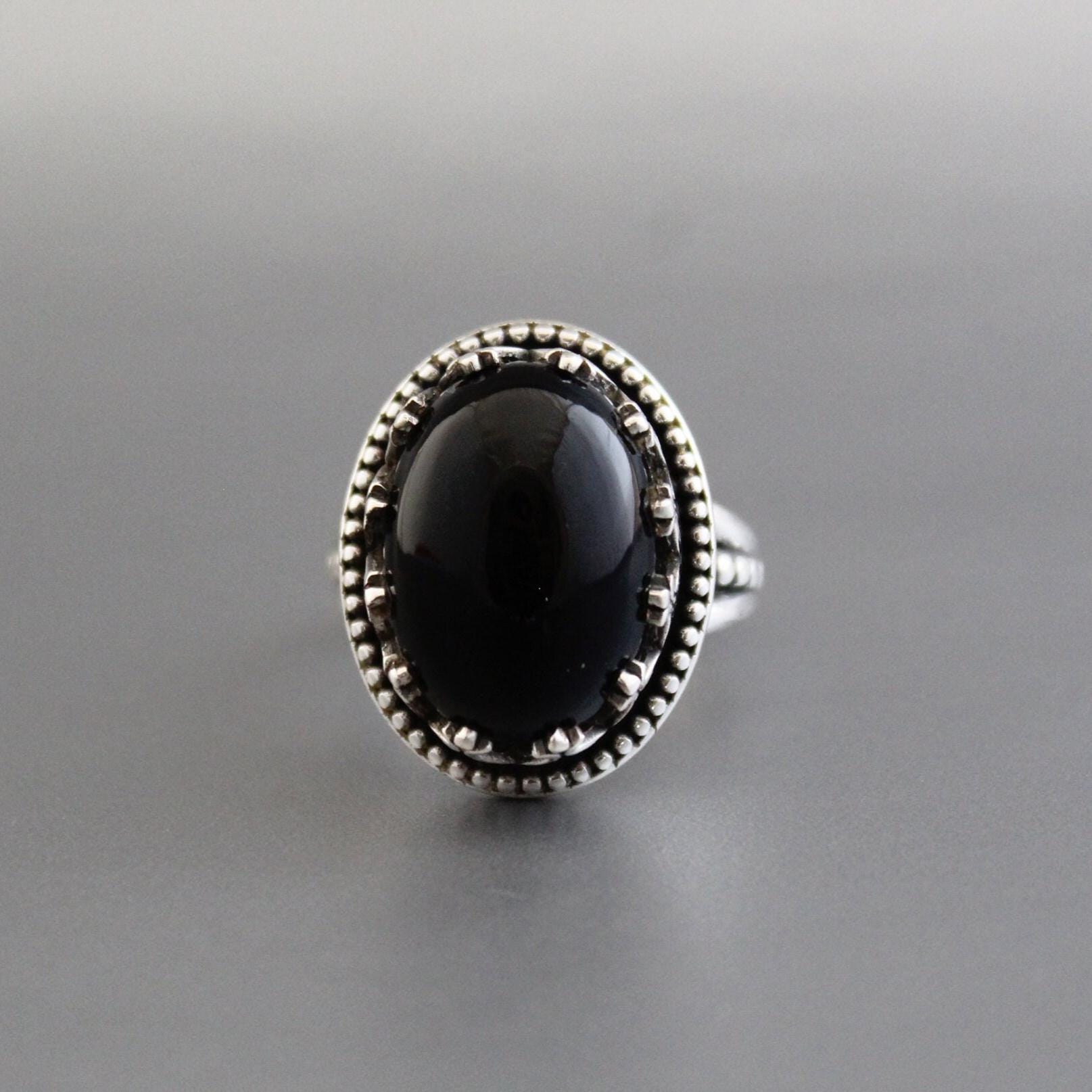 Black Onyx Silver Ring, Oval Cabochon Birthstone, Handmade Gemstone Jewelry, Boho Statement Ring, Healing Crystal Ring Gift, Everyday ring