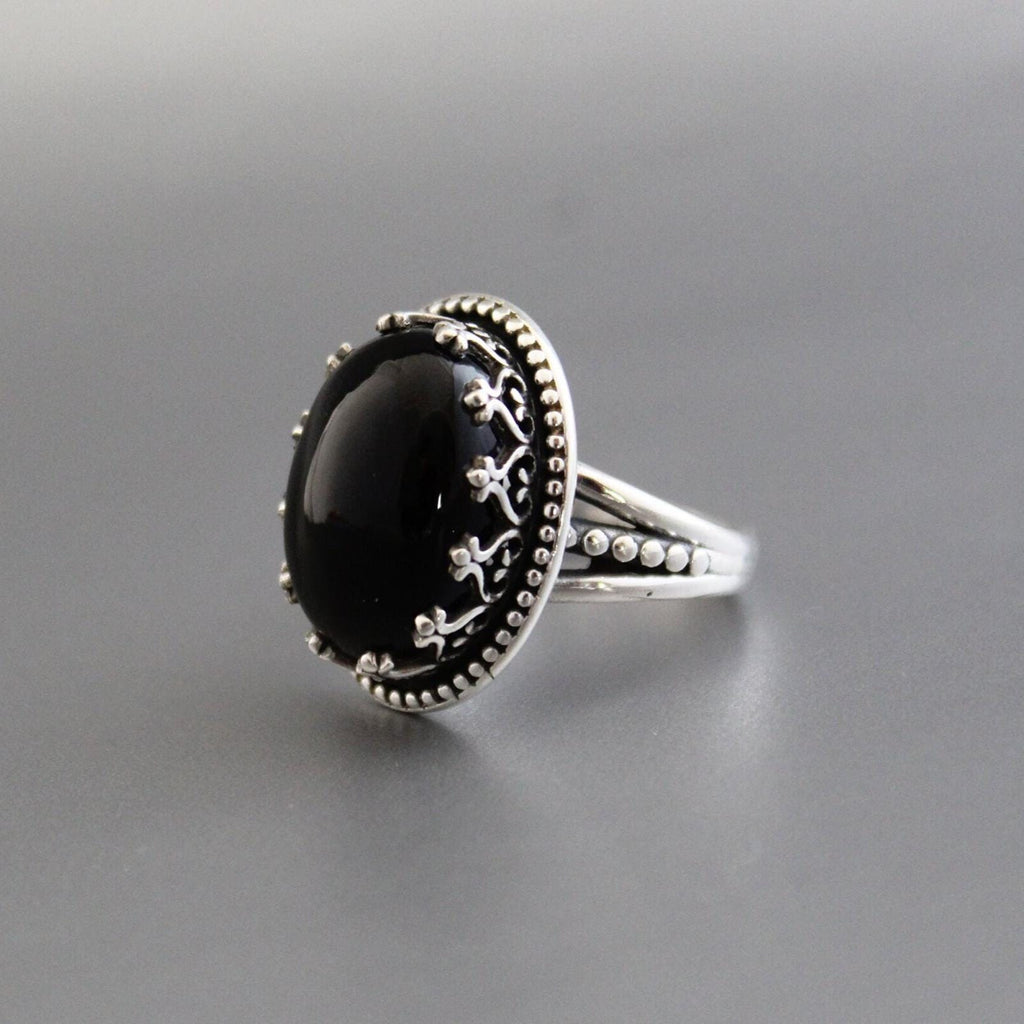Black Onyx Silver Ring, Oval Cabochon Birthstone, Handmade Gemstone Jewelry, Boho Statement Ring, Healing Crystal Ring Gift, Everyday ring