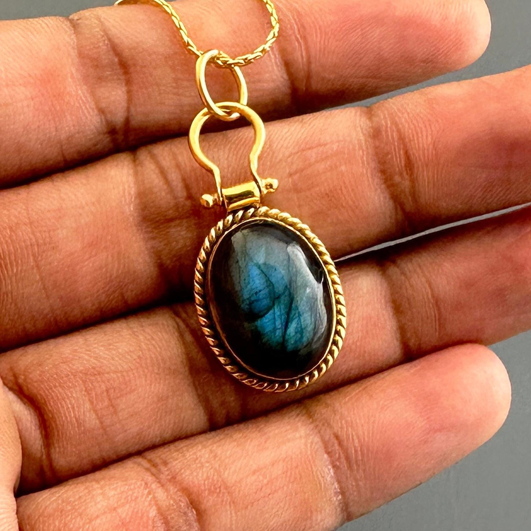 Labradorite Necklace, Sterling Silver Framed Gemstone Pendant, Birthday Gift, Gemstone Necklace, Christmas Gift