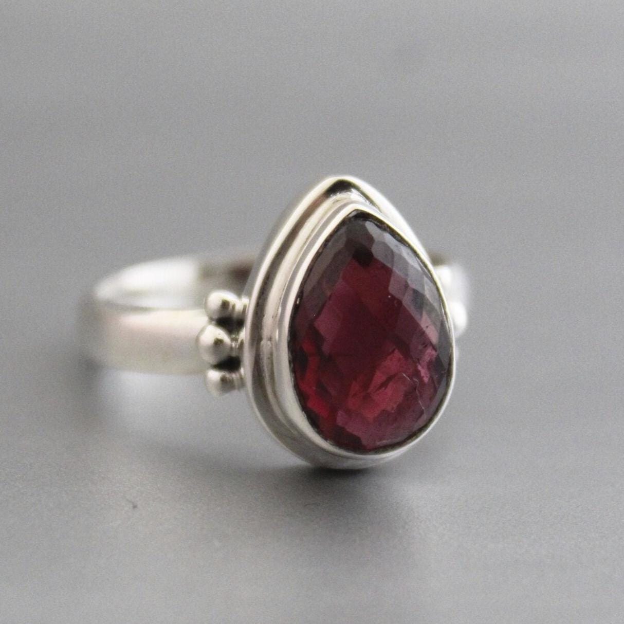 Natural Garnet Sterling Silver Ring, January Birthstone, Handmade Jewelry, Teardrop Gemstone, Vintage Gift for Her, Unique Silver Ring