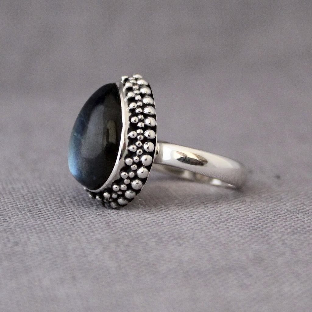 Labradorite Ring, Statement Ring, Handmade Ring, gemstone jewelry, unique ring, sterling ring, ring for women, engagement rings, JEWELRY