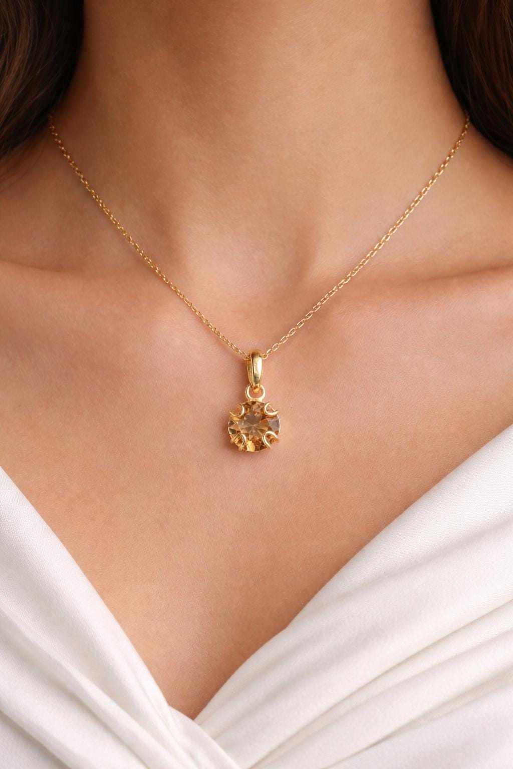 Citrine Necklace, Round November Birthstone, Dainty citrine necklace, Elegante citrine pendant, Gold citrine jewelry, Mother gift