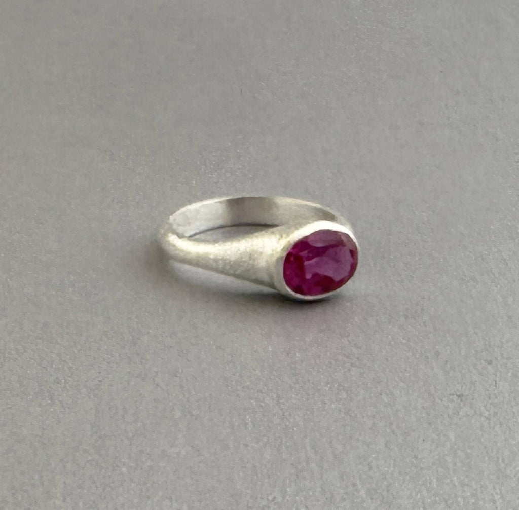 Oval Pink Tourmaline Ring, Oval Gemstone Signet Ring, October Birthstone Jewelry, 925 Sterling Silver Dainty Ring Gift Women, Engagement