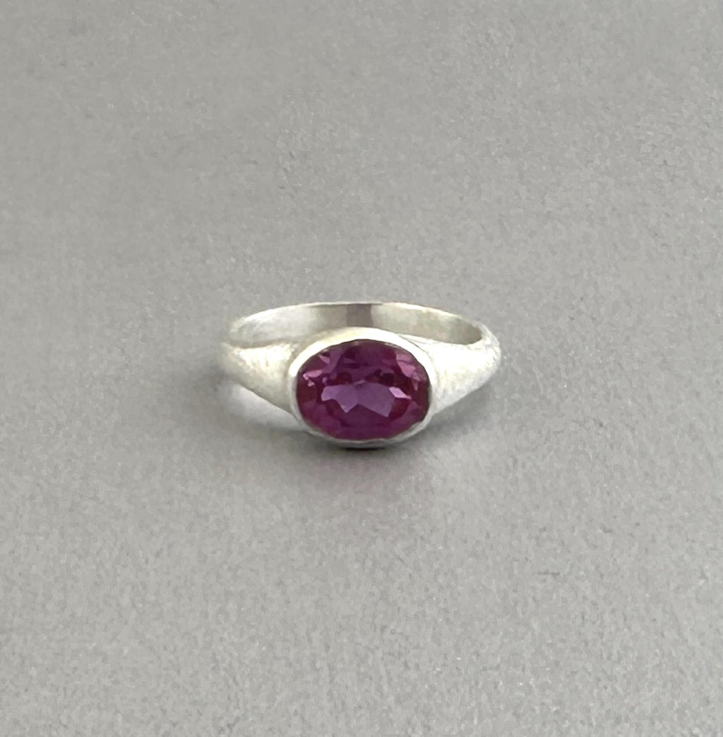 Oval Pink Tourmaline Ring, Oval Gemstone Signet Ring, October Birthstone Jewelry, 925 Sterling Silver Dainty Ring Gift Women, Engagement