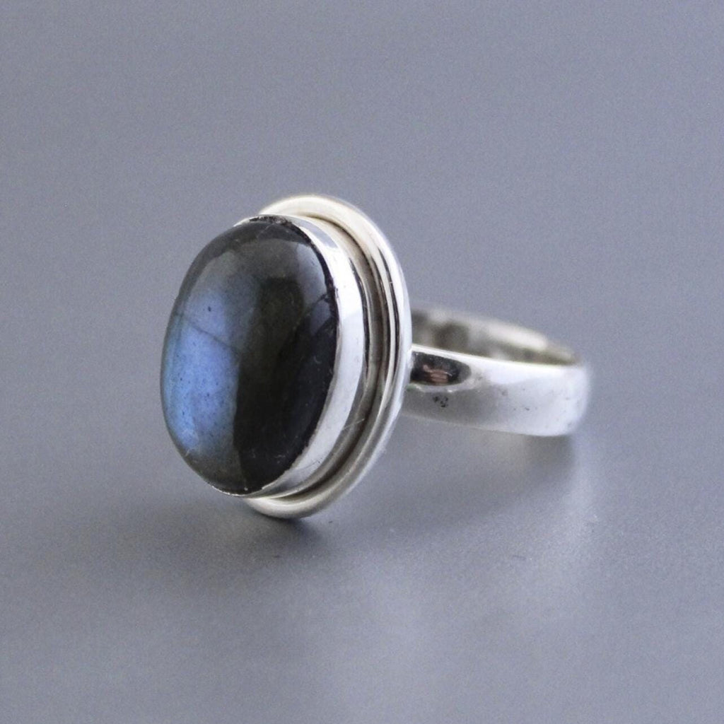 Labradorite ring, 925 Sterling Silver, Handmade Boho Statement Ring, Blue Flash Stone Ring, Gift fro Mom