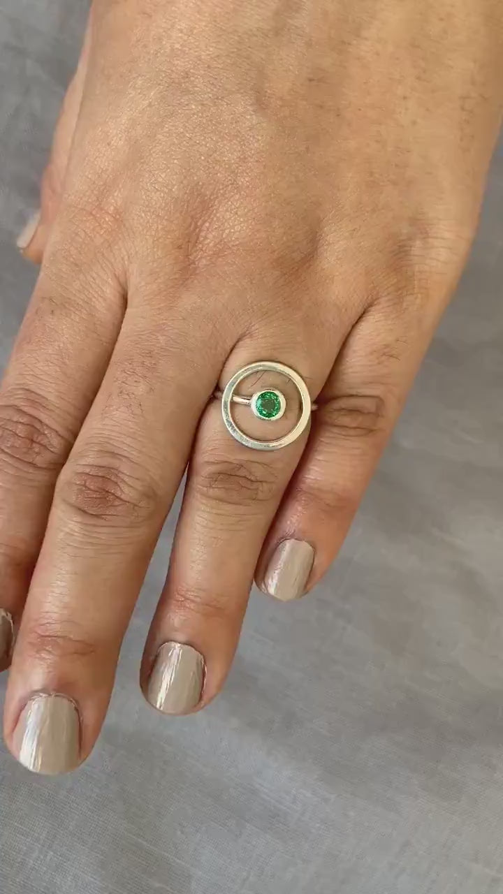 Natural Emerald Sterling Silver Ring, Modern May Birthstone Jewelry, emerald engagment ring