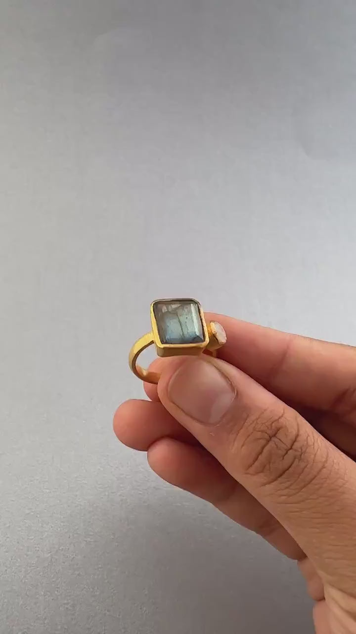 Handmade Blue Fire Labradorite Ring, Silver Jewelry, 14K Gold Ring, Rectangle Cut Birthstone